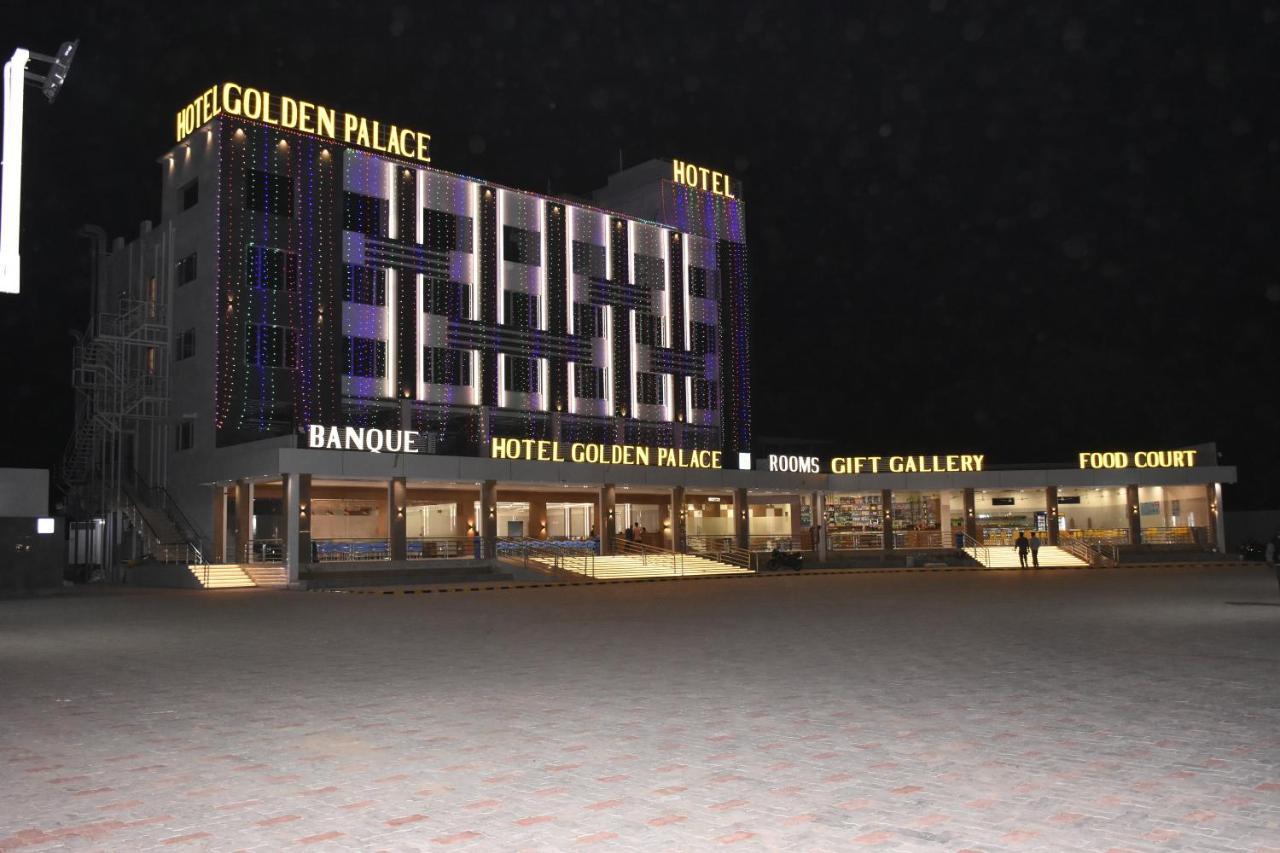 Hotel Golden Palace & Rooms Hālol Exterior photo